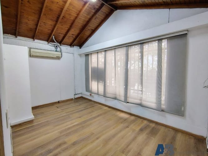 Bodega en arriendo en Manila, Medellín, 140 m² · foto 12 de 14