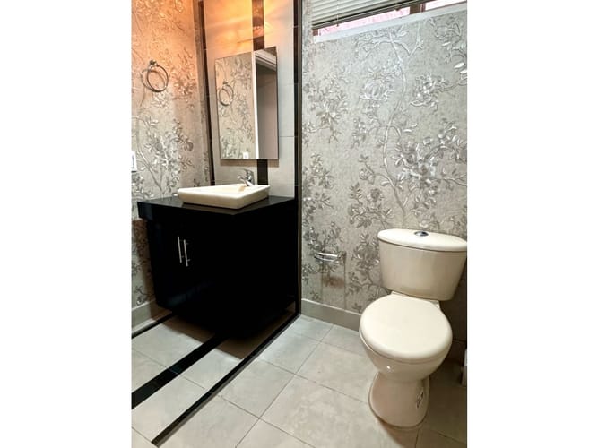 Apartamento de 4 alcobas en venta en Chico Norte, Bogotá, 266 m² · foto 7 de 10