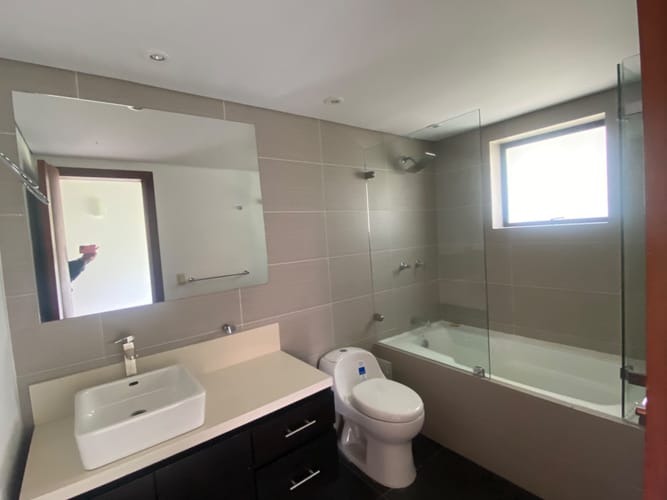 Casa de 4 alcobas en venta en Guaymaral, Bogotá, 418 m² · foto 18 de 23