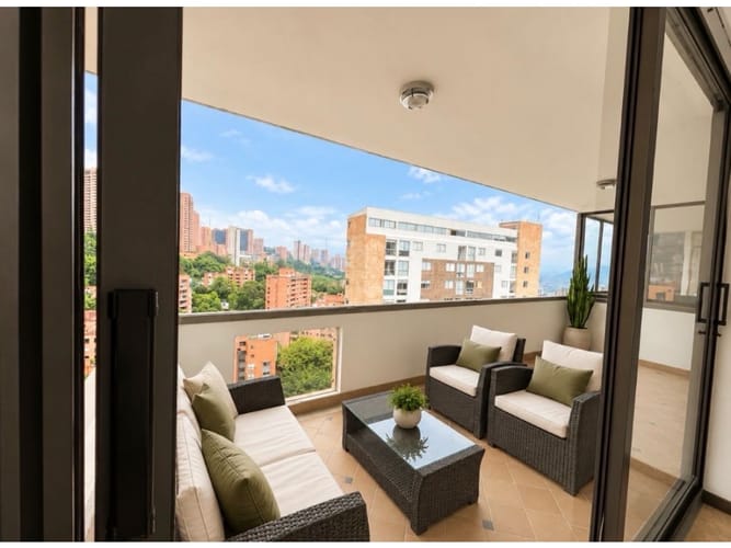 Apartamento de 4 alcobas en venta en La Florida, Medellín, 405 m² · foto 10 de 22