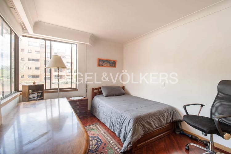 Apartamento de 3 alcobas en venta en La Carolina, Bogotá, 142 m² · foto 11 de 16