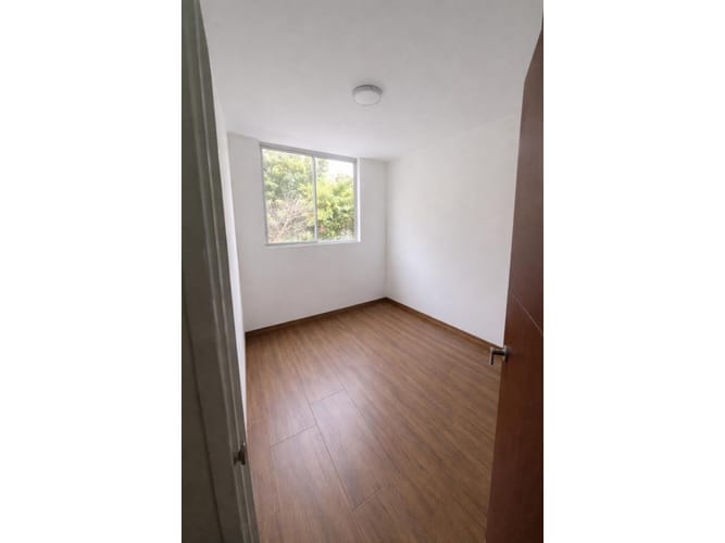 Apartamento de 3 alcobas en venta en San Martin, Ibagué, 52 m² · foto 8 de 9