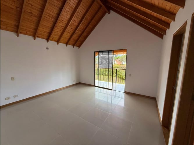 Casa de 3 alcobas en venta en La Ceja, 121 m² · foto 14 de 18