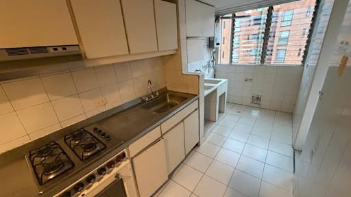 Apartamento de 3 alcobas en venta en Colina Campestre, Bogotá, 97 m² · foto 18 de 24