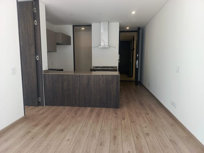 Apartamento de 1 alcoba en arriendo en Santa Paula, Bogotá, 61 m² · foto 2 de 24