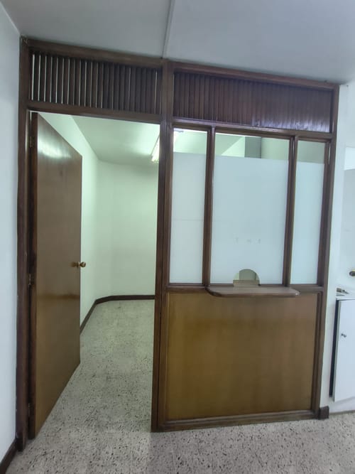 Oficina en arriendo en La Candelaria, Medellín, 39 m² · foto 12 de 13