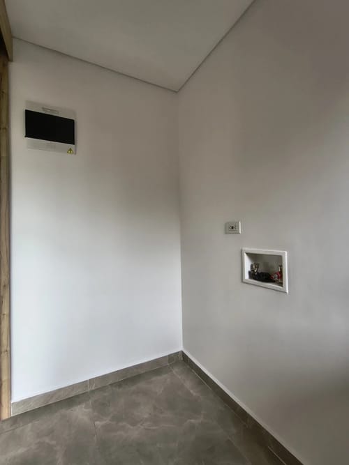 Apartamento de 2 alcobas en arriendo en Conquistadores, Medellín, 90 m² · foto 7 de 10
