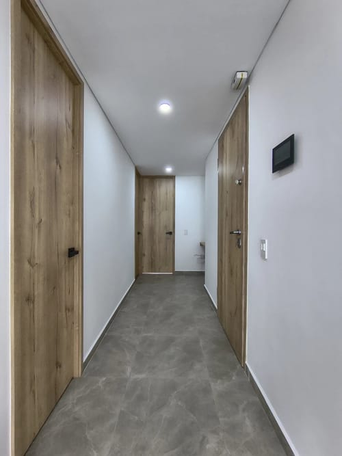Apartamento de 2 alcobas en arriendo en Conquistadores, Medellín, 90 m² · foto 9 de 10