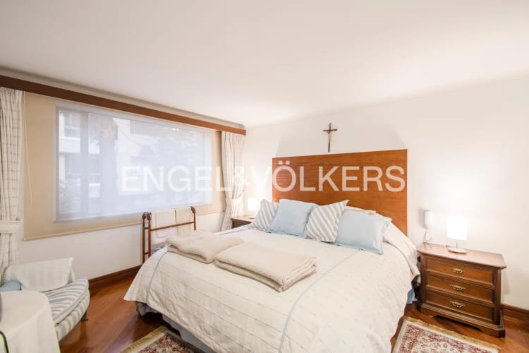 Apartamento de 3 alcobas en venta en Chico Norte, Bogotá, 156 m² · foto 10 de 12