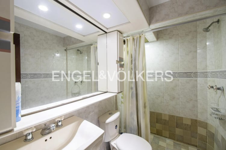 Apartamento de 3 alcobas en venta en Chico Norte, Bogotá, 156 m² · foto 8 de 12