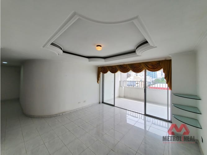 Apartamento de 3 alcobas en arriendo en Bocagrande, Cartagena, 139 m² · foto 6 de 20