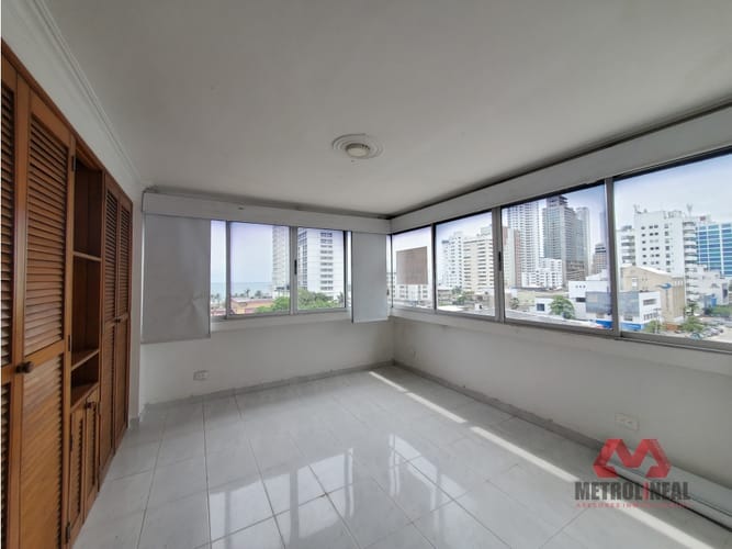 Apartamento de 3 alcobas en arriendo en Bocagrande, Cartagena, 139 m² · foto 13 de 20