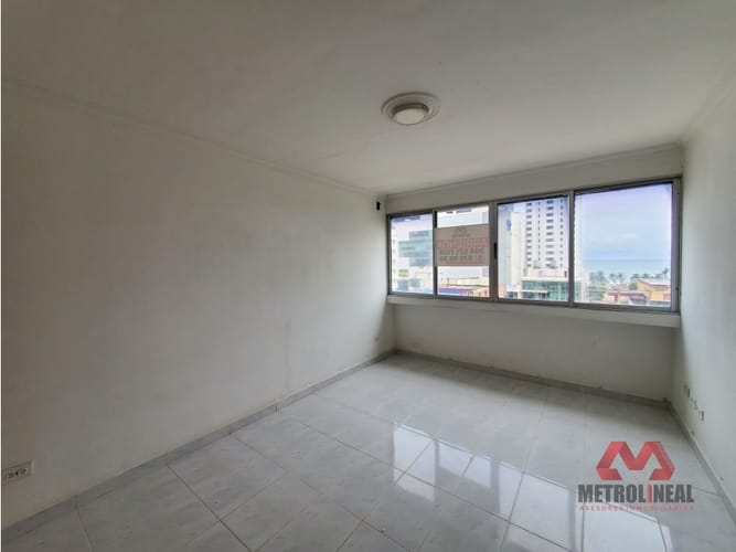 Apartamento de 3 alcobas en arriendo en Bocagrande, Cartagena, 139 m² · foto 17 de 20