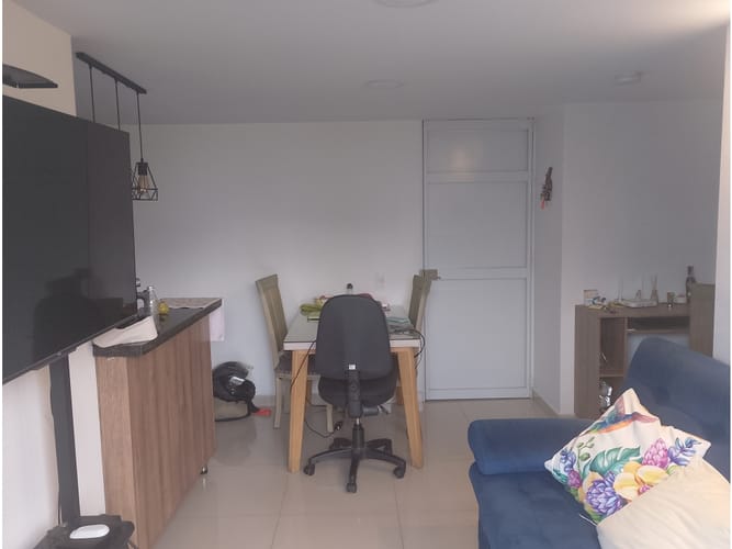 Apartamento de 3 alcobas en arriendo en Bucaros, Bello, 60 m² · foto 6 de 15