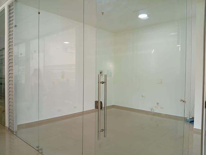 Local en arriendo en Lagos I, Floridablanca, 20 m² · foto 3 de 3