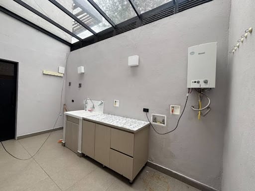 Casa de 4 alcobas en arriendo en Cuchillas De San Jose, Rionegro, 480 m² · foto 3 de 24