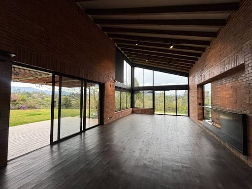 Casa de 4 alcobas en arriendo en Cuchillas De San Jose, Rionegro, 480 m² · foto 4 de 24
