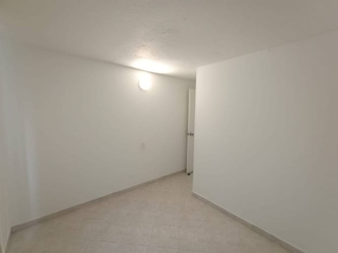 Apartamento de 4 alcobas en arriendo en Belén, Medellín, 77 m² · foto 7 de 16