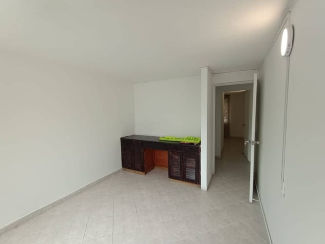Apartamento de 4 alcobas en arriendo en Belén, Medellín, 77 m² · foto 10 de 16