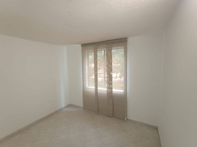 Apartamento de 4 alcobas en arriendo en Belén, Medellín, 77 m² · foto 13 de 16