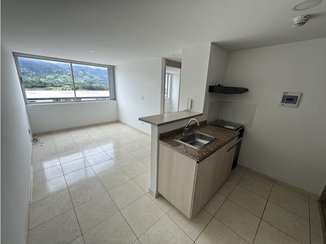 Apartamento de 2 alcobas en venta en Fundadores, Armenia, 46 m² · foto 3 de 12