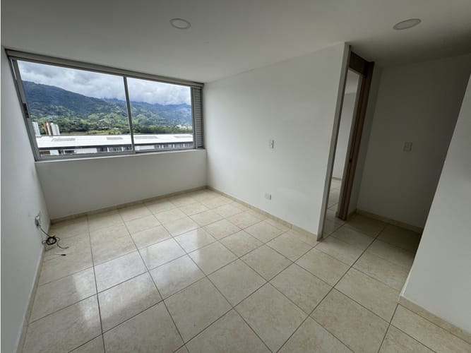 Apartamento de 2 alcobas en venta en Fundadores, Armenia, 46 m² · foto 5 de 12