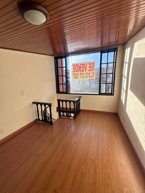 Casa de 3 alcobas en arriendo en Santa Barbara, Bogotá, 220 m² · foto 13 de 24
