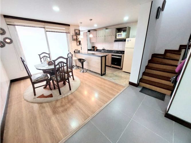 Casa de 3 alcobas en venta en Cota, 186 m² · foto 6 de 24