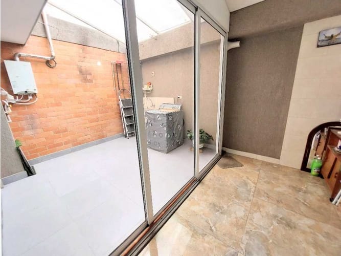 Casa de 3 alcobas en venta en Cota, 186 m² · foto 10 de 24