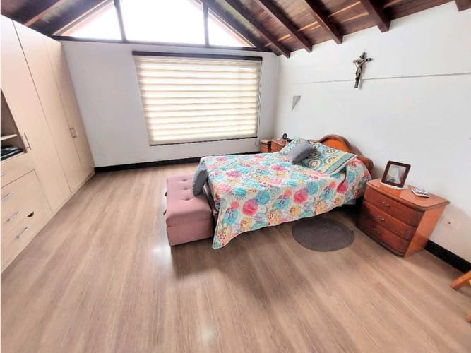 Casa de 3 alcobas en venta en Cota, 186 m² · foto 11 de 24