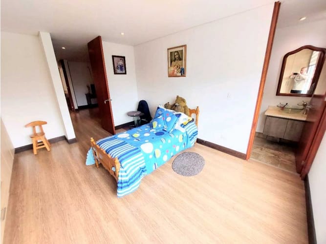 Casa de 3 alcobas en venta en Cota, 186 m² · foto 18 de 24