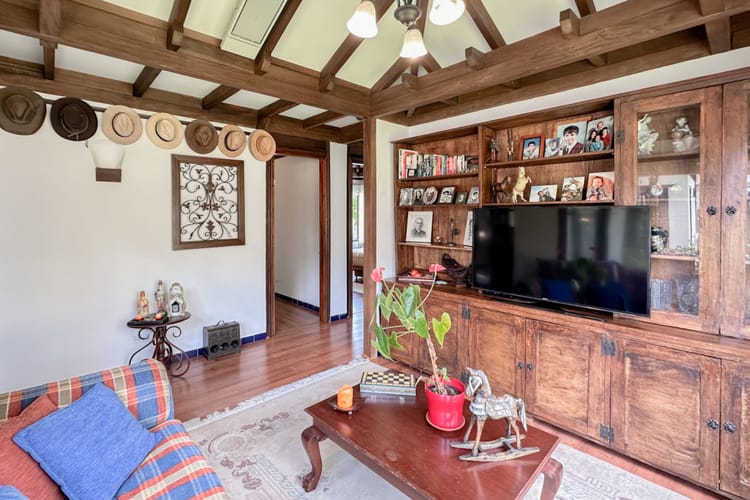 Casa de 4 alcobas en venta en Aposentos Parte Alta, Sopó, 300 m² · foto 13 de 24