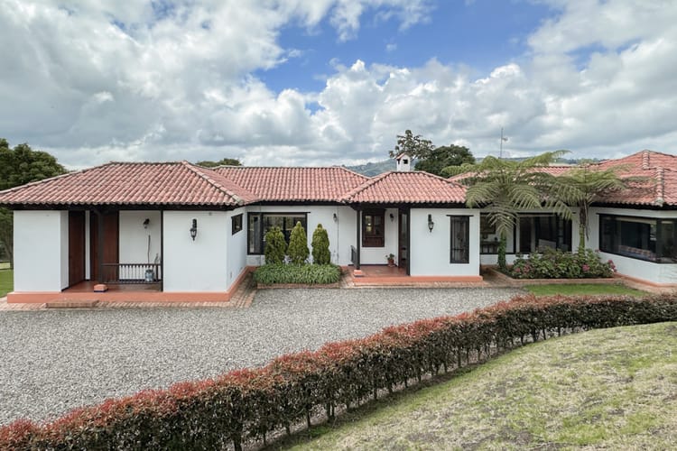Casa de 4 alcobas en venta en Aposentos Parte Alta, Sopó, 300 m² · foto 22 de 24