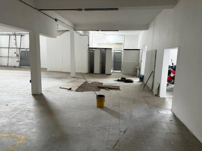 Bodega en arriendo en El Poblado, Medellín, 1200 m² · foto 3 de 19