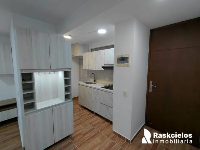 Apartamento de 3 alcobas en arriendo en Calasanz, Medellín, 55 m² · foto 3 de 12