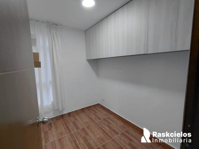 Apartamento de 3 alcobas en arriendo en Calasanz, Medellín, 55 m² · foto 8 de 12