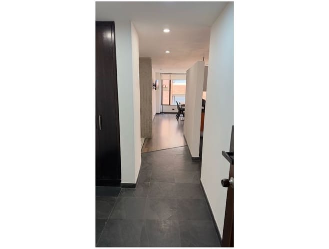 Apartamento de 2 alcobas en arriendo en La Carolina, Bogotá, 91 m² · foto 4 de 20