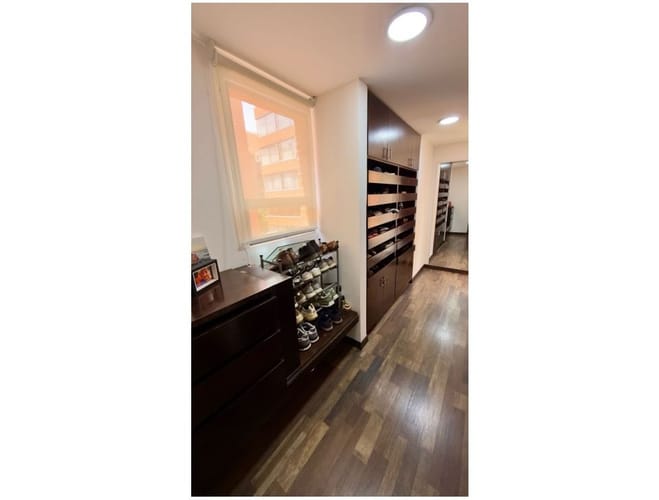 Apartamento de 2 alcobas en arriendo en La Carolina, Bogotá, 91 m² · foto 8 de 20