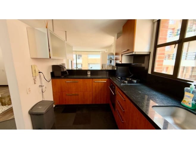 Apartamento de 2 alcobas en arriendo en La Carolina, Bogotá, 91 m² · foto 16 de 20