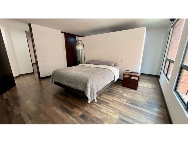 Apartamento de 2 alcobas en arriendo en La Carolina, Bogotá, 91 m² · foto 6 de 20