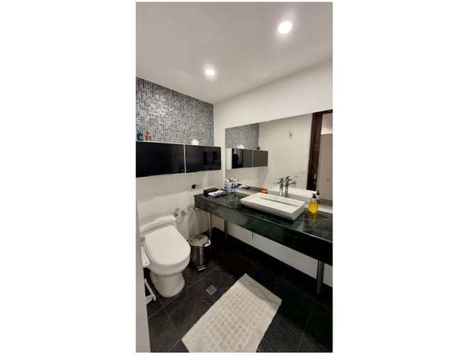 Apartamento de 2 alcobas en arriendo en La Carolina, Bogotá, 91 m² · foto 9 de 20