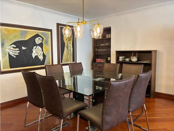Apartamento de 3 alcobas en venta en Chicó Reservado, Bogotá, 187 m² · foto 5 de 23