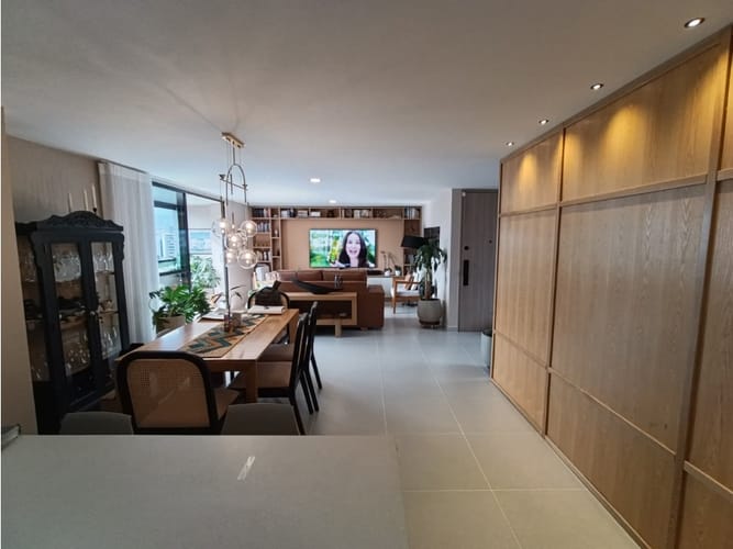 Apartamento de 3 alcobas en venta en Belén Rosales, Medellín, 140 m² · foto 3 de 20