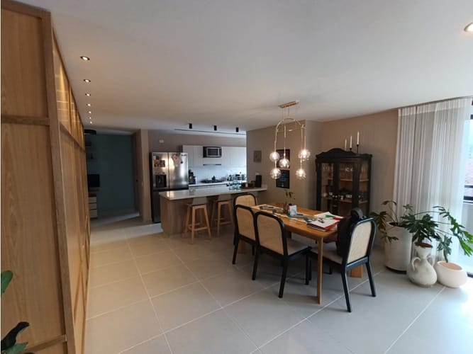 Apartamento de 3 alcobas en venta en Belén Rosales, Medellín, 140 m² · foto 4 de 20