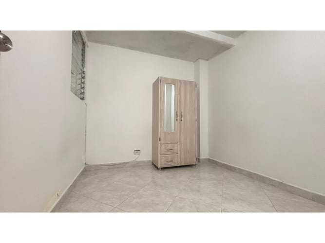 Apartaestudio en arriendo en Cabecera San Antonio De Prado, Medellín, 35 m² · foto 3 de 8