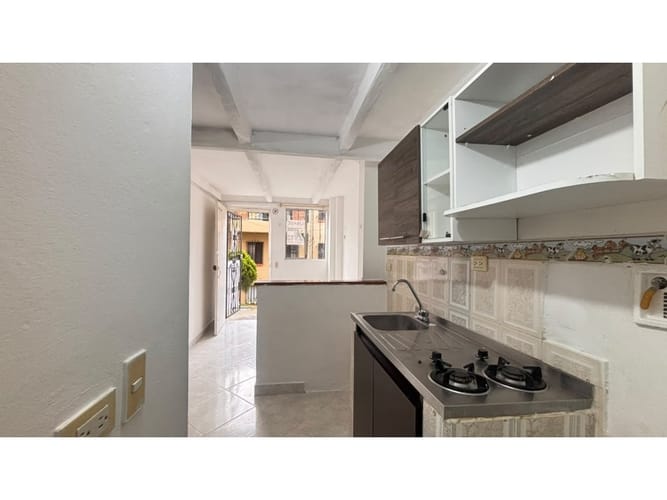 Apartaestudio en arriendo en Cabecera San Antonio De Prado, Medellín, 35 m² · foto 7 de 8