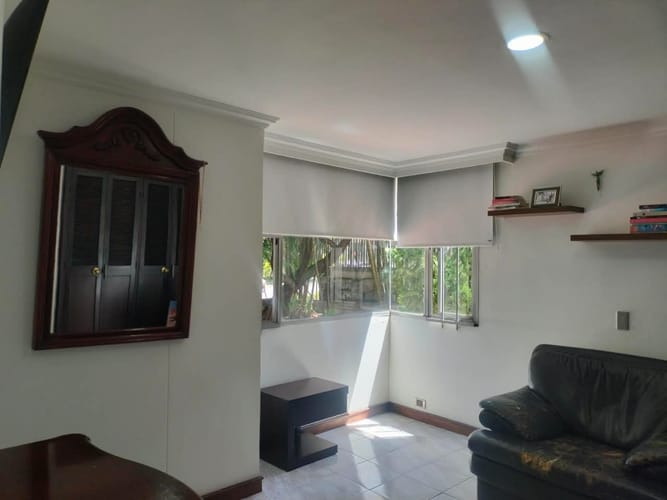 Apartamento de 3 alcobas en venta en El Poblado, Medellín, 172 m² · foto 10 de 16