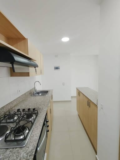 Apartamento de 3 alcobas en arriendo en Parque Residencial La Sabana, Sabaneta, 76 m² · foto 12 de 17