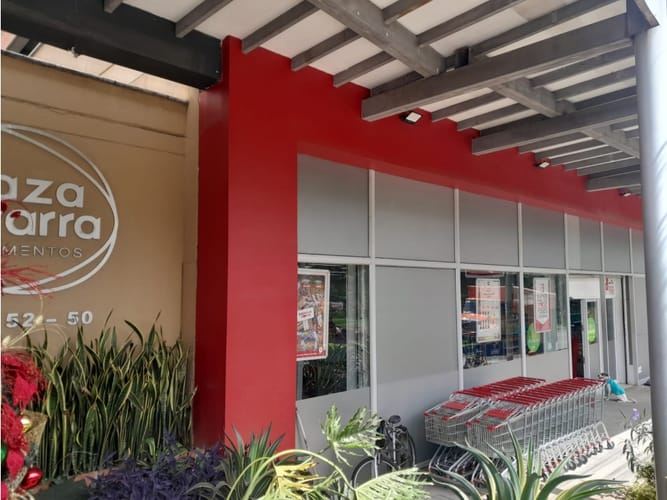 Local en venta en La Navarra, Bello, 457 m² · foto 3 de 9