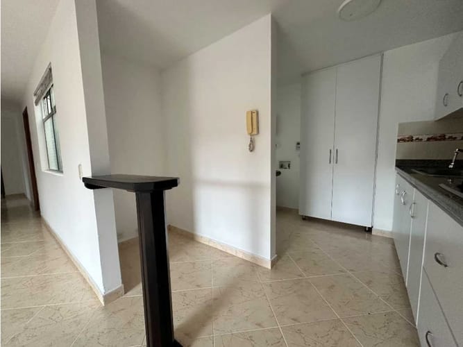 Apartamento de 3 alcobas en arriendo en La Magnolia, Envigado, 80 m² · foto 3 de 11